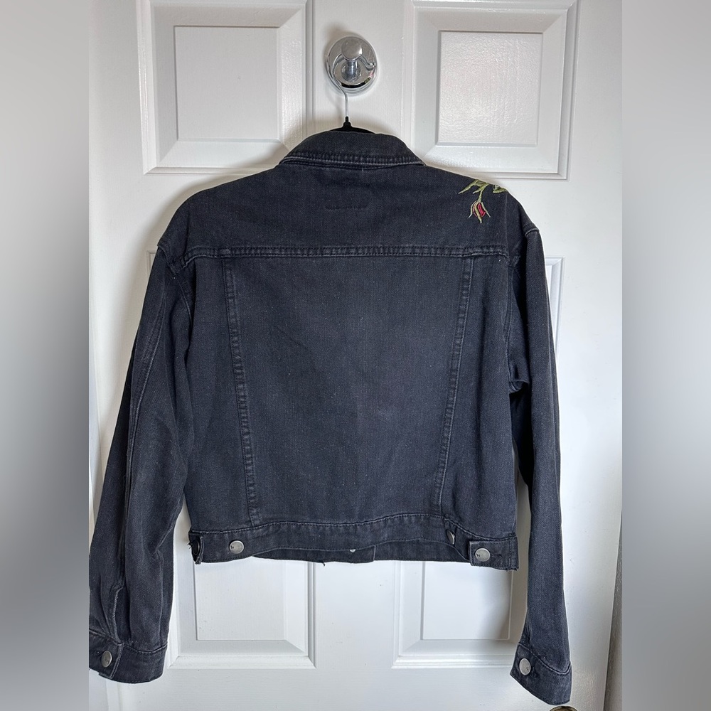 Haute Monde Floral Embroidered Black Denim Jacket - Picture 3 of 5